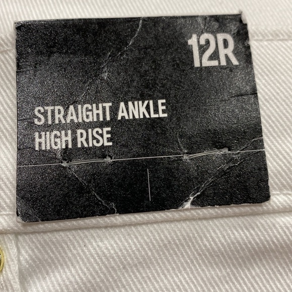 Express Ladies High Waisted White Ripped Straight Ankle Jeans NWT Size 12R - Picture 6 of 6
